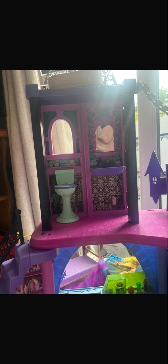 Monster high haunted high school - Image 3