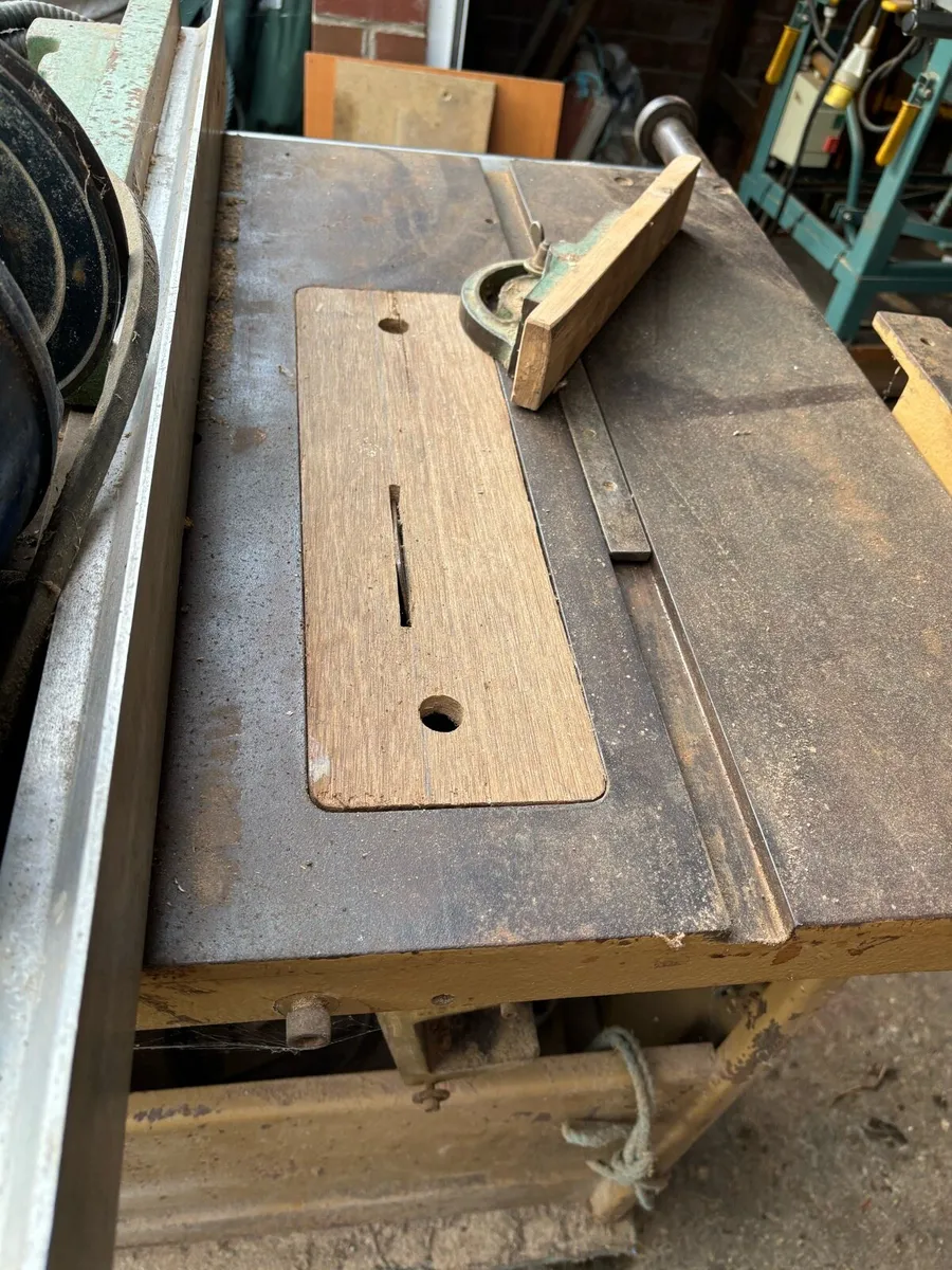 SCM invincible panel saw 240v & carriage 240v - Image 3
