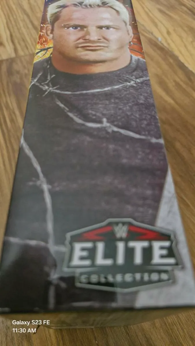 WWE Elite Collection Action Figure HAK - Image 3