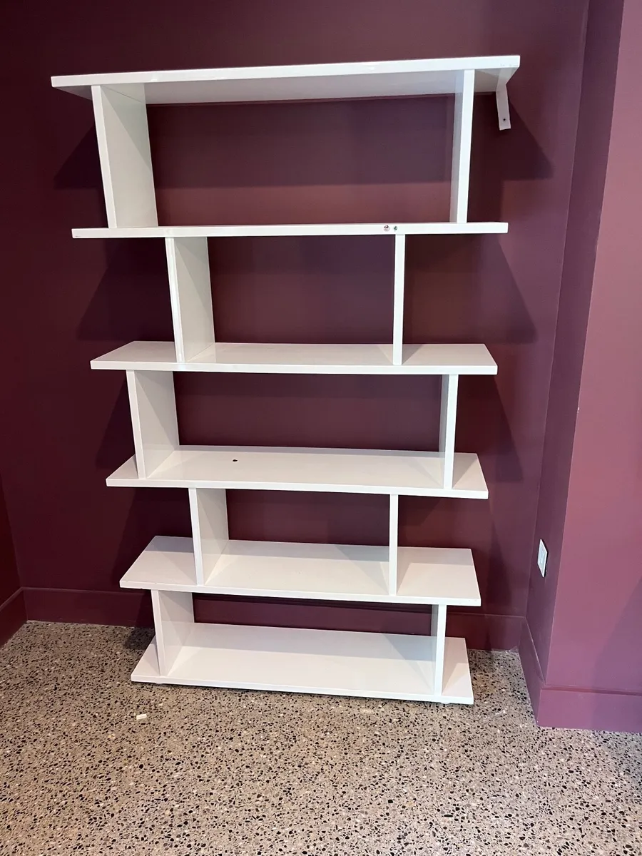 Bookshelf