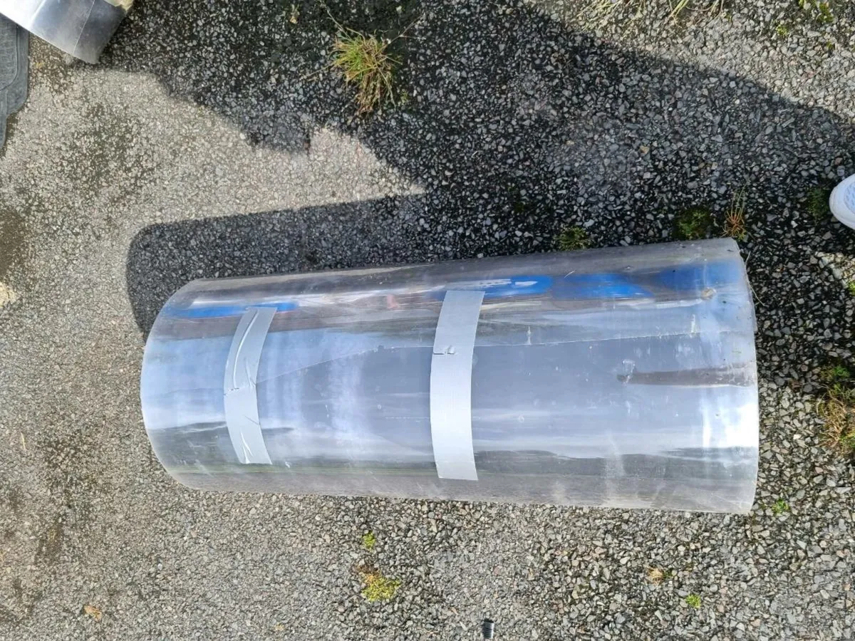 2 rolls of hard plastic - Image 3