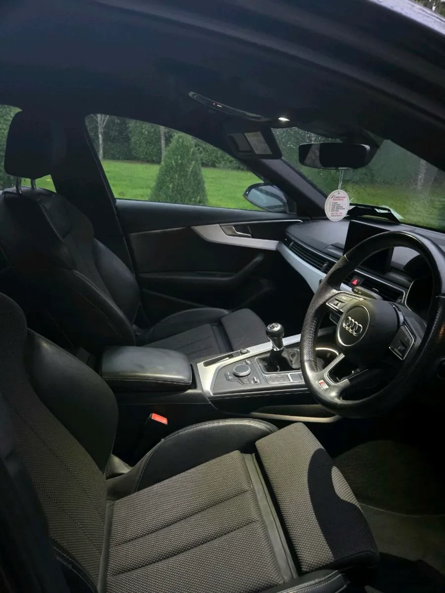 Audi A4 S Line Ultra 190bhp Manual - Image 4