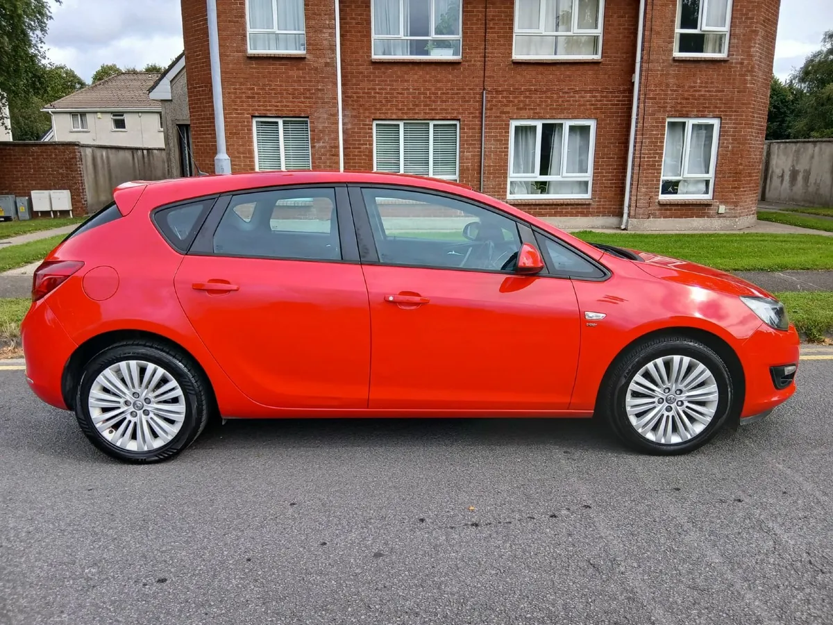 2013 Vauxhall Astra 1.4 Petrol ⛽ Nct Taxed - Image 2