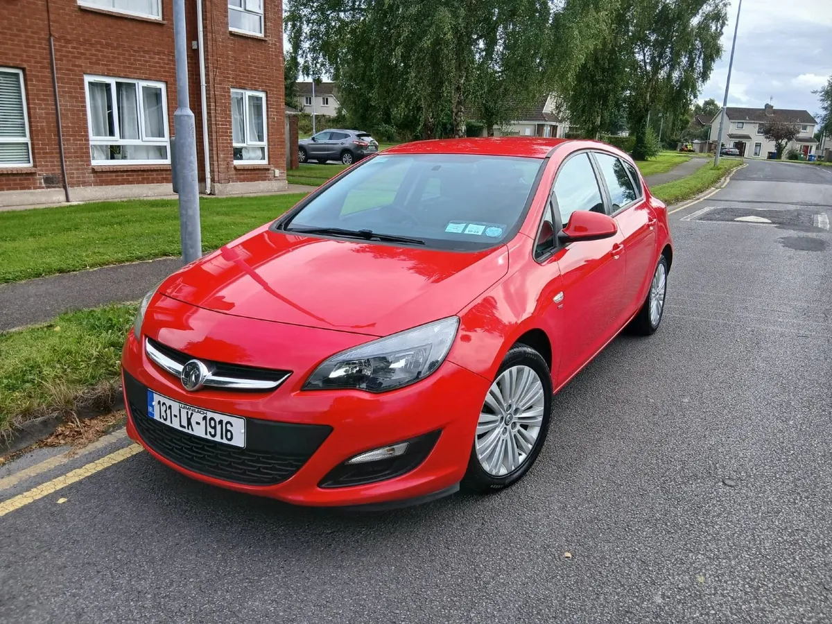 2013 Vauxhall Astra 1.4 Petrol ⛽ Nct Taxed - Image 4