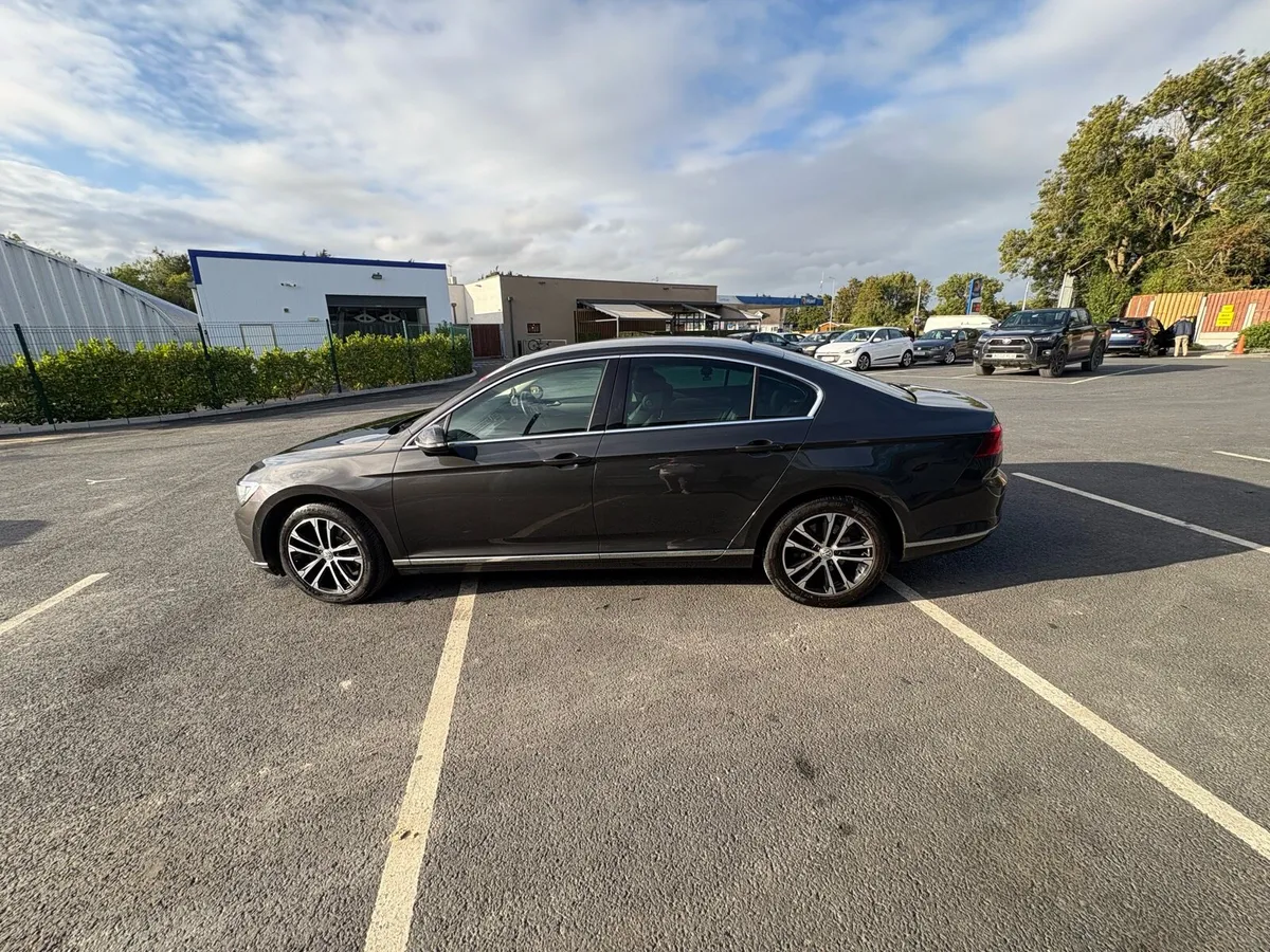 Passat Highline - Image 1