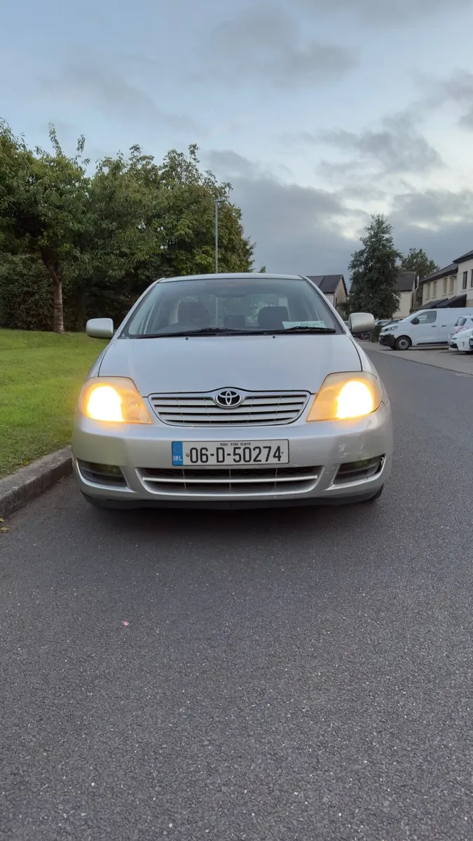 Toyota Corolla - Image 2
