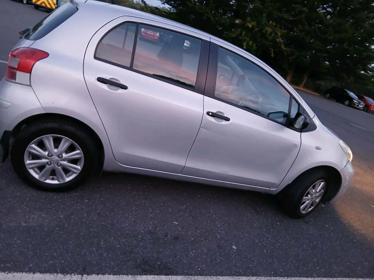 2011 Toyota Yaris (New Nct&Tax) - Image 4