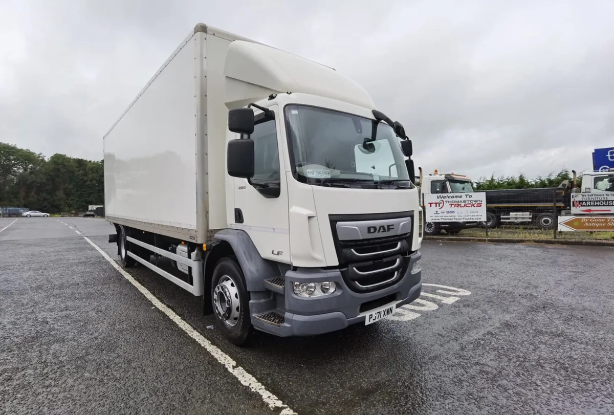 2022 DAF LF 260 4X2 with 28ft GRP Box - Image 1