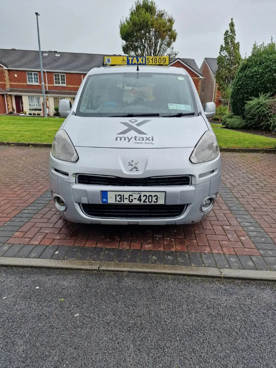 Peugeot Partner Tepee 2013 - Image 1