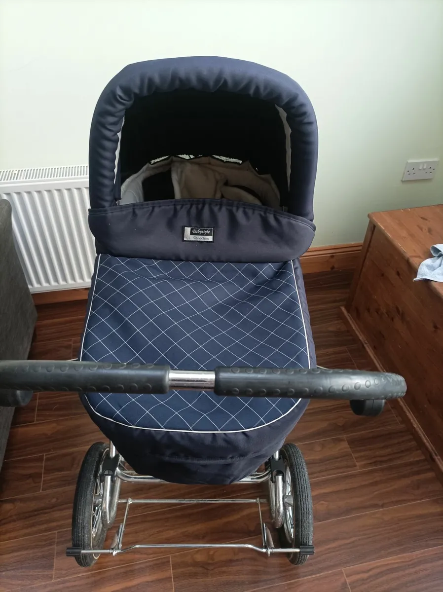 Pram - Image 3