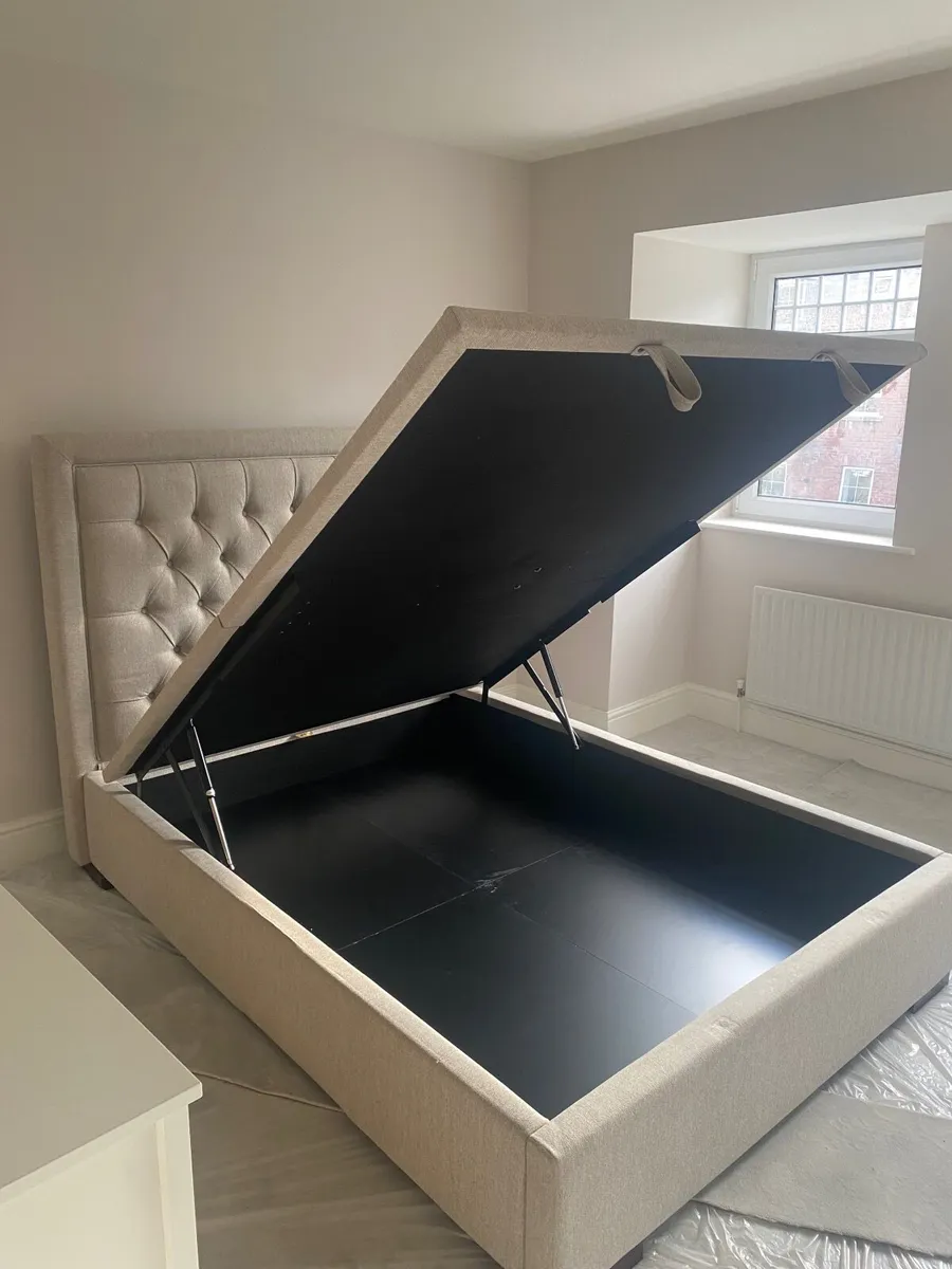 Ottoman King size (5ft) Bed - Image 2