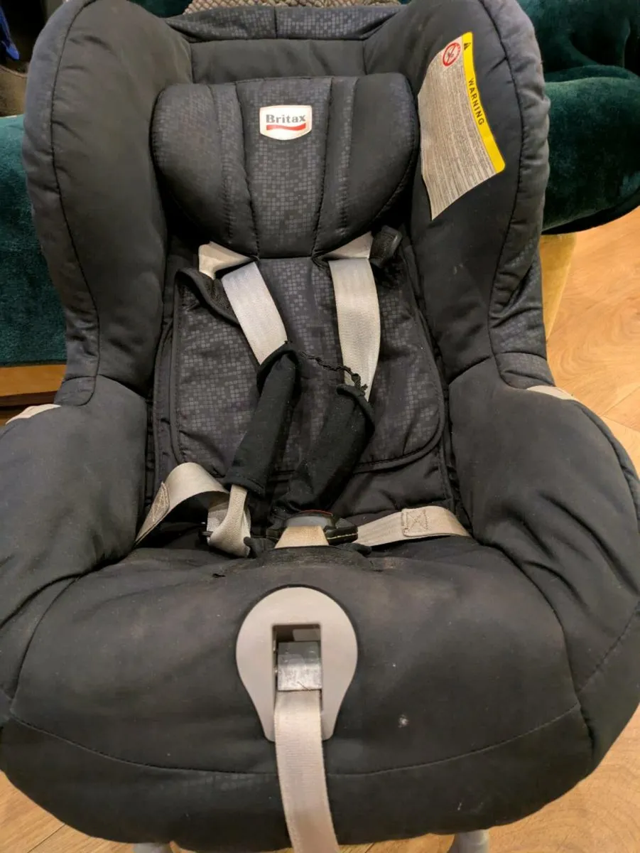 Britax Romer Max Way -Extended Rear Facing - Image 1