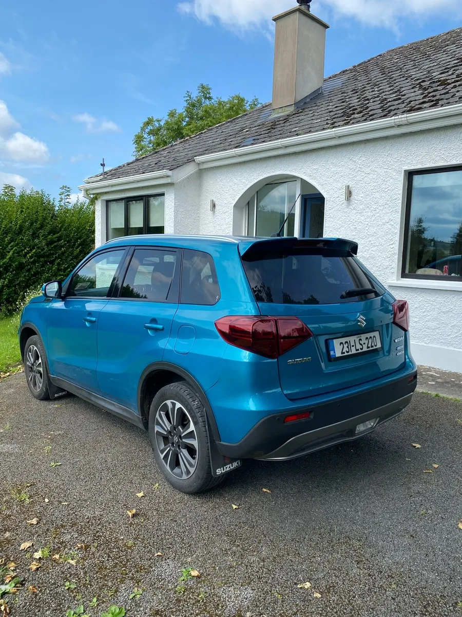 2023 Suzuki Vitara Allgrip - Image 3