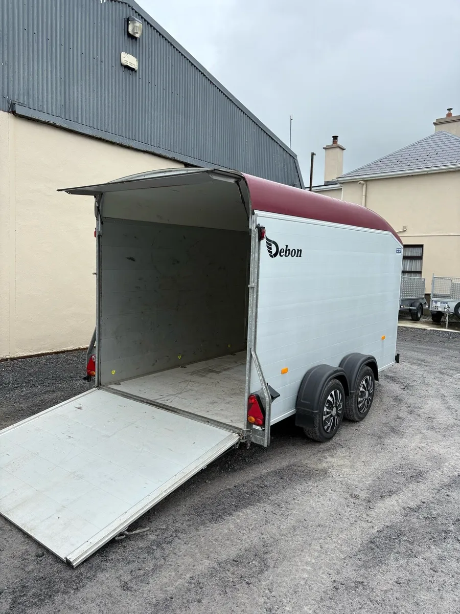 Debon c700 12x6 box van - Image 3