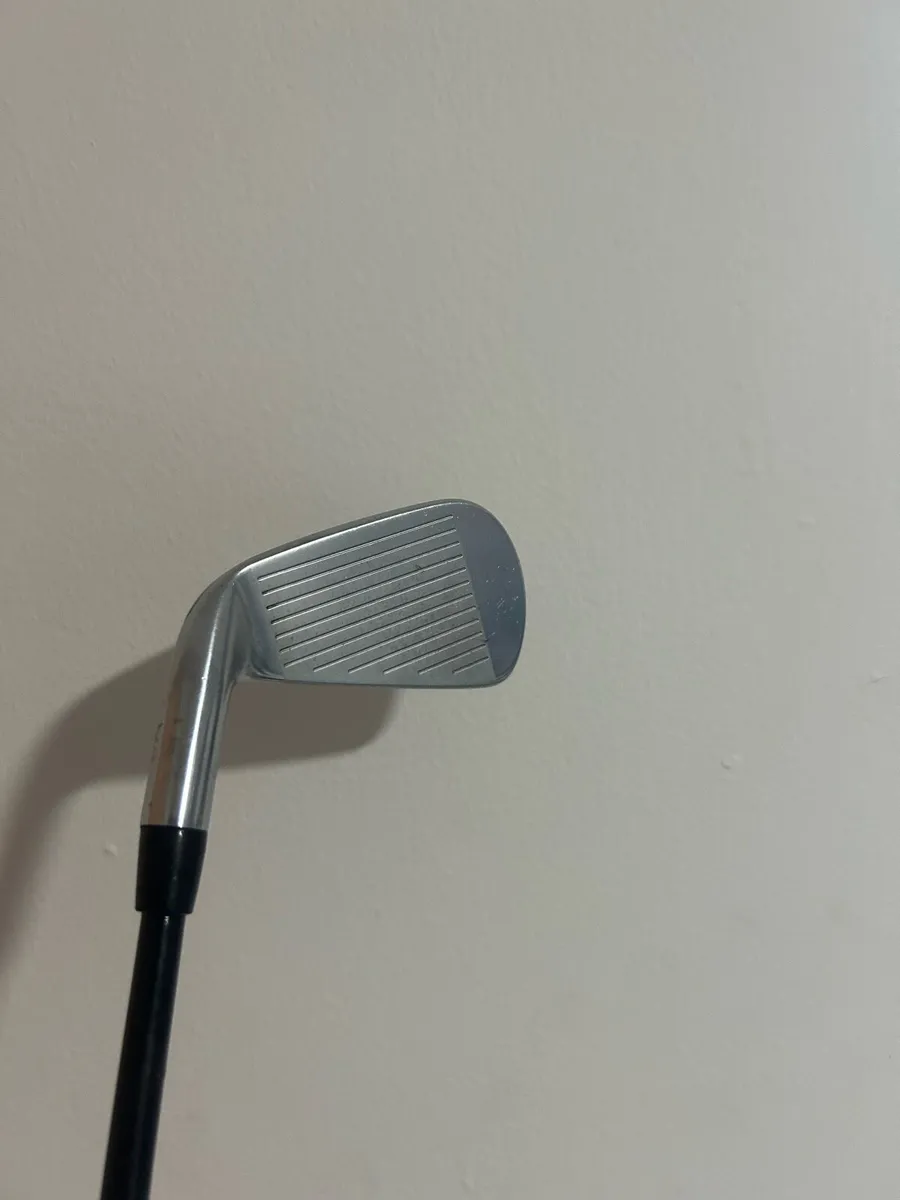 Titleist tmb 3 iron - Image 4