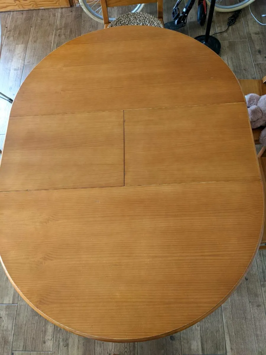 Dinning table - Image 2