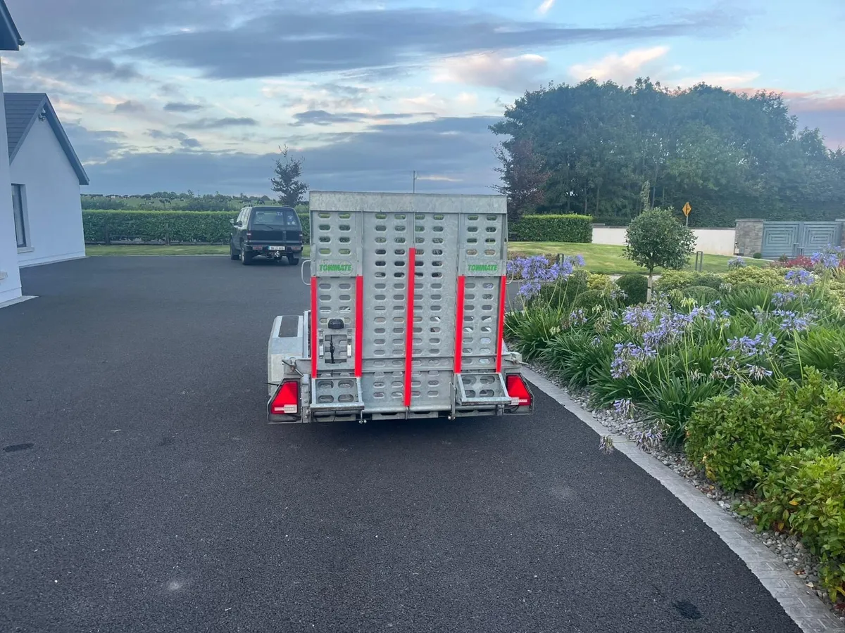 Plant Trailer - Image 3