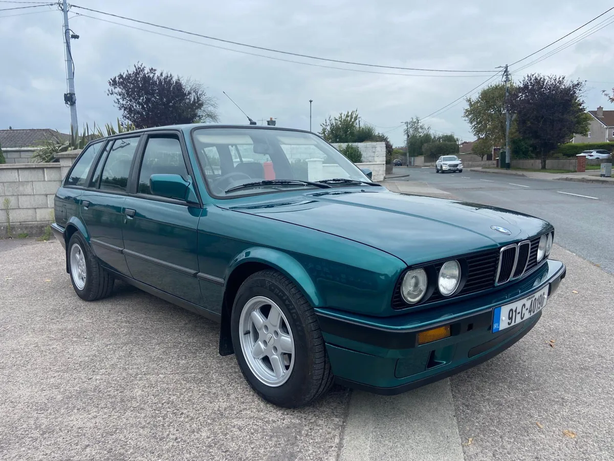 BMW E30 Touring - Image 2