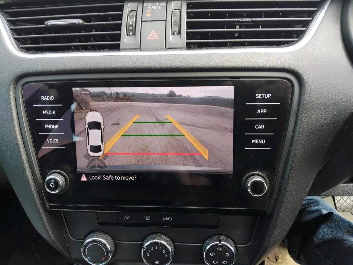 Skoda Octavia - Image 4
