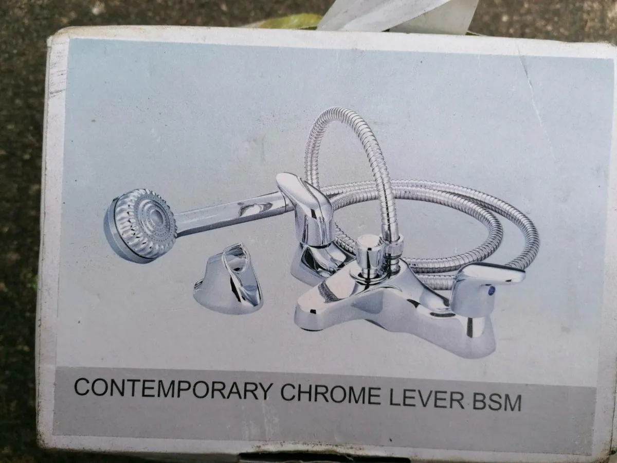 Chrome bath tap set - Image 1