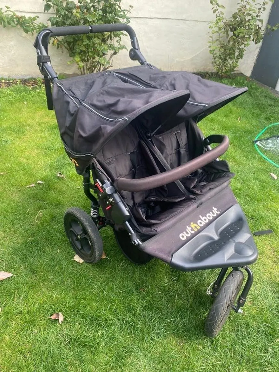 Out And About double buggy - Image 4