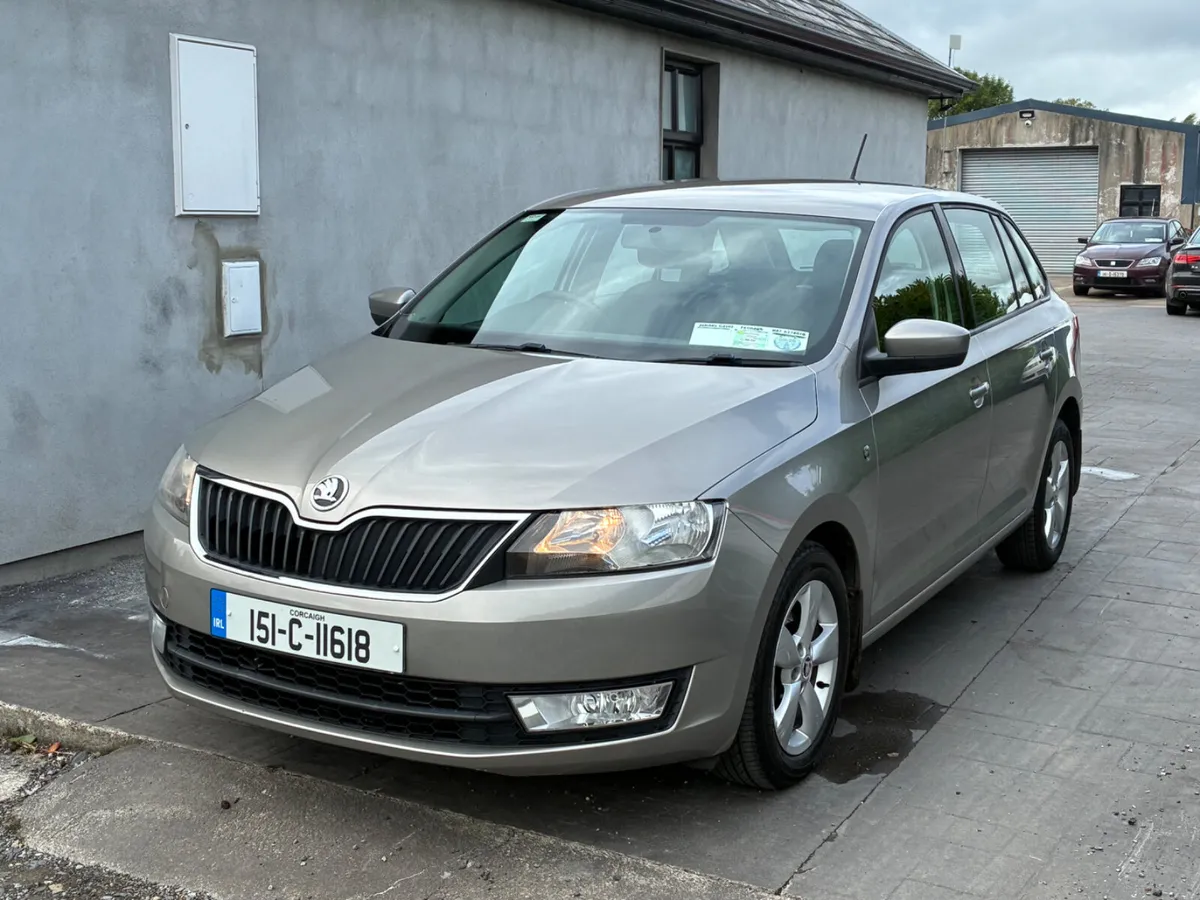 Skoda Rapid 2015 - Image 3