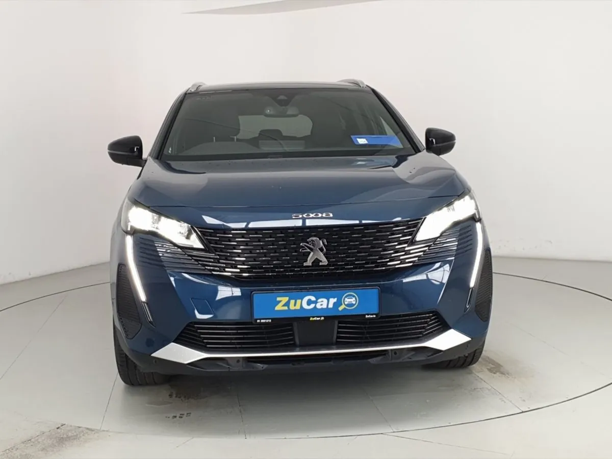Peugeot 5008  256 1.5 Bluehdi 130bhp Allure Auto - Image 2