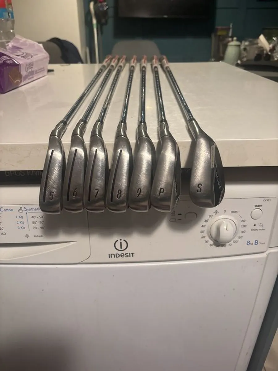 Taylormade stealth irons 5-sand wedge - Image 2
