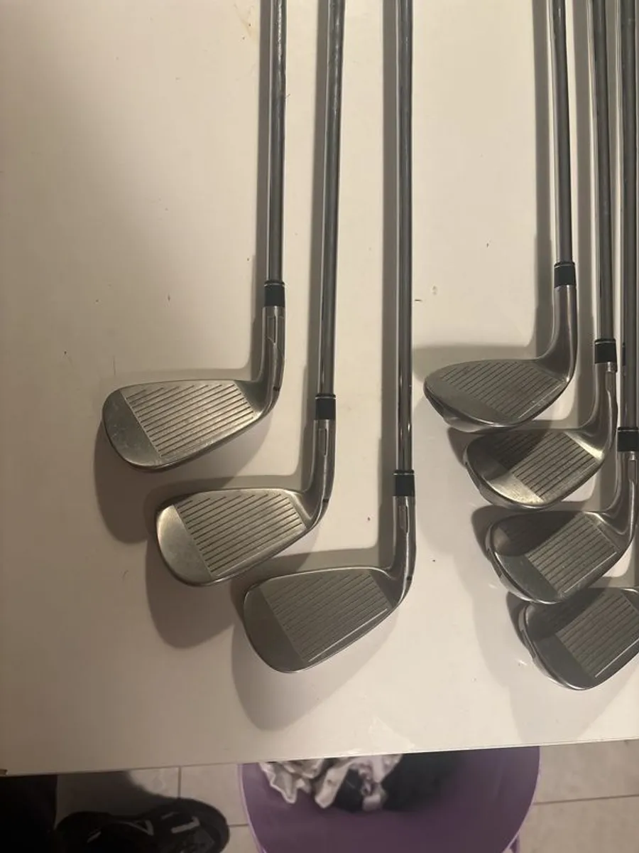 Taylormade stealth irons 5-sand wedge - Image 3