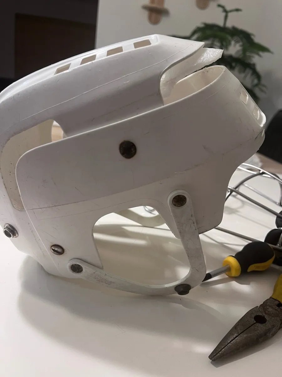 Oldstyle white cooper helmet - Image 3