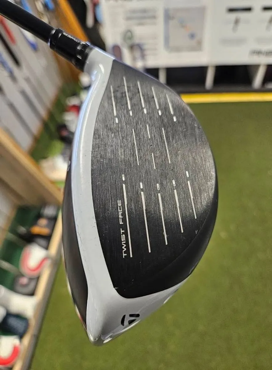 Taylormade Sim2 Max Driver - Image 4