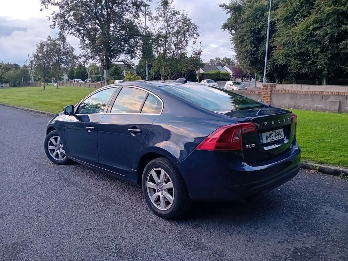 Car - Image 4
