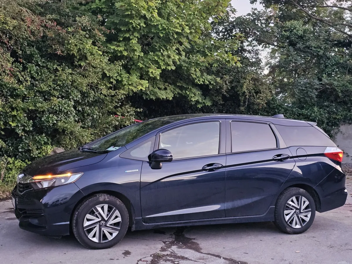 💥 2017 HONDA SHUTTLE 💥 HYBRID 💥 - Image 3