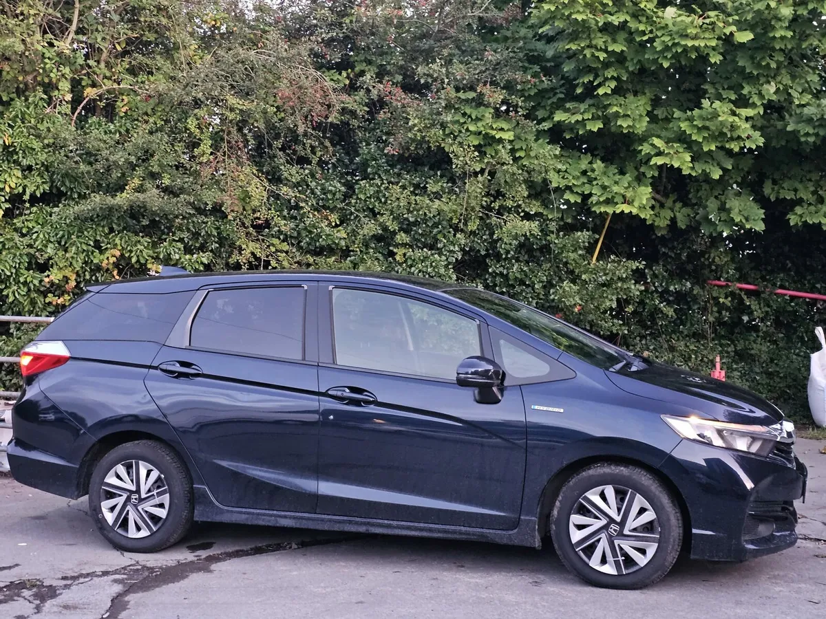 💥 2017 HONDA SHUTTLE 💥 HYBRID 💥 - Image 4