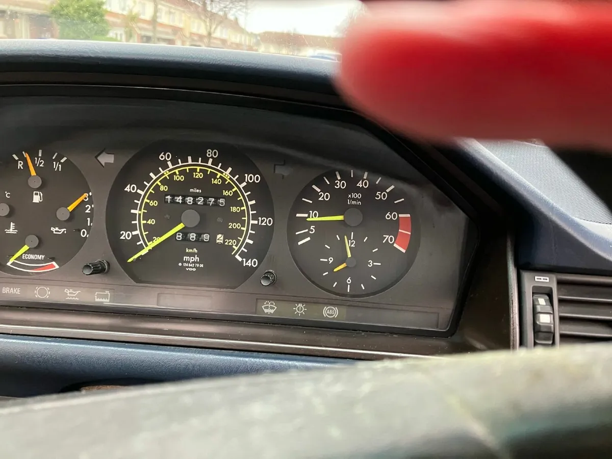 Mercedes-Benz Other 1989 - Image 3
