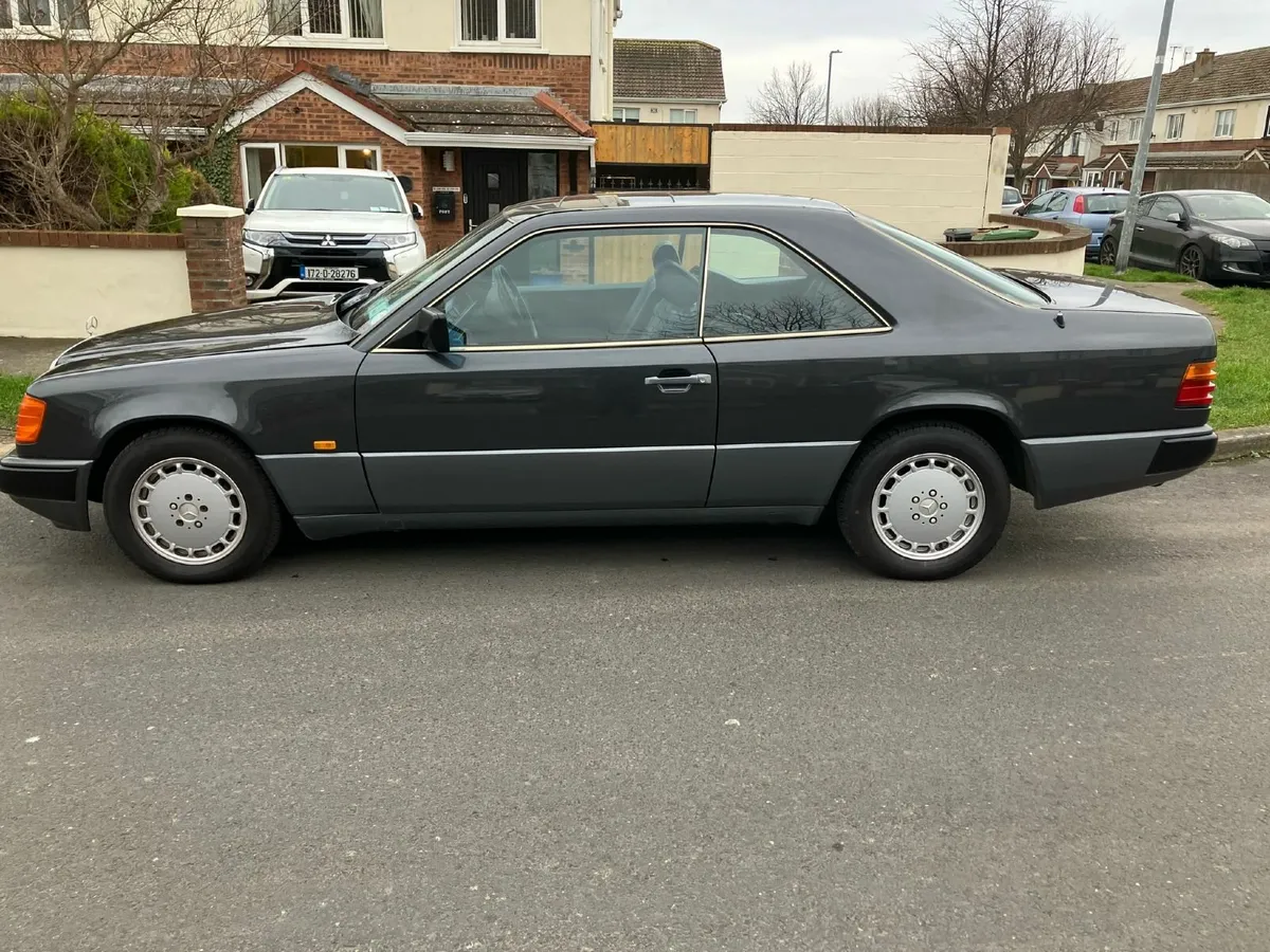 Mercedes-Benz Other 1989 - Image 4