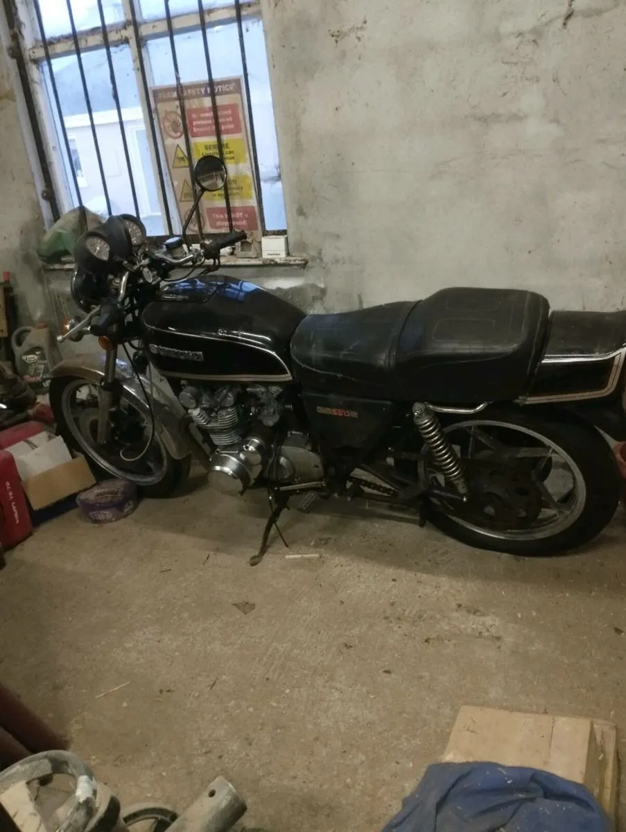 Vintage motorbike - Image 1