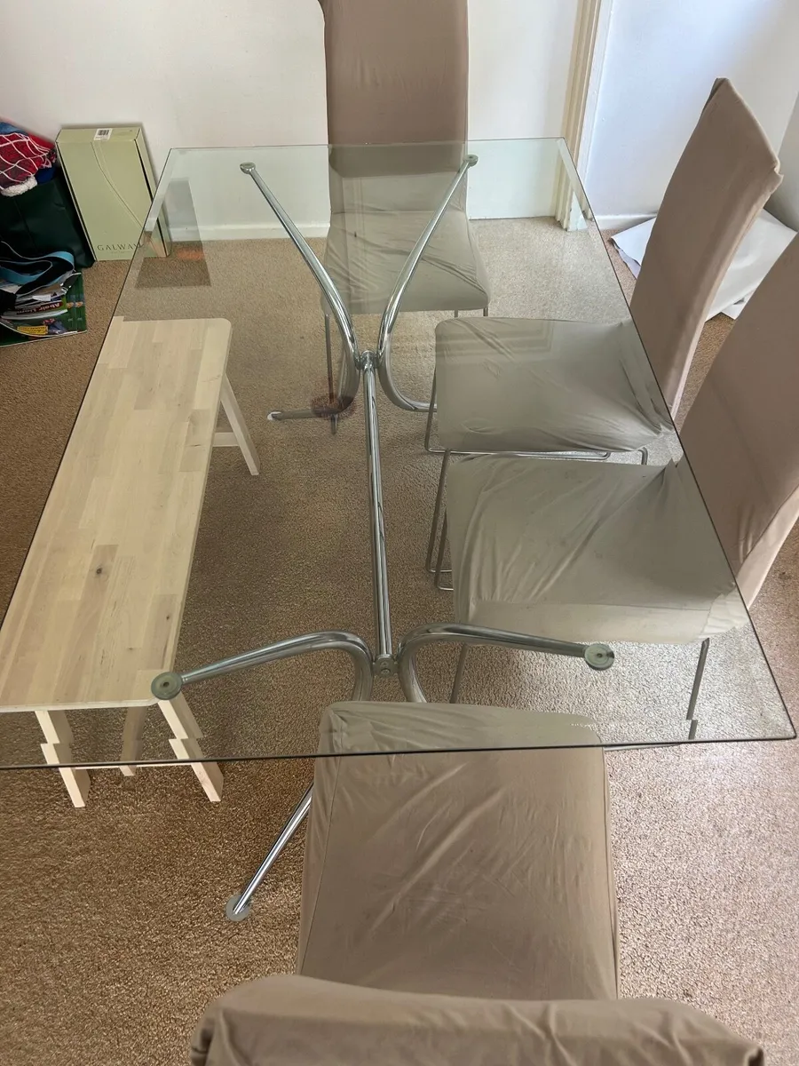 Glass Dining table - Image 1