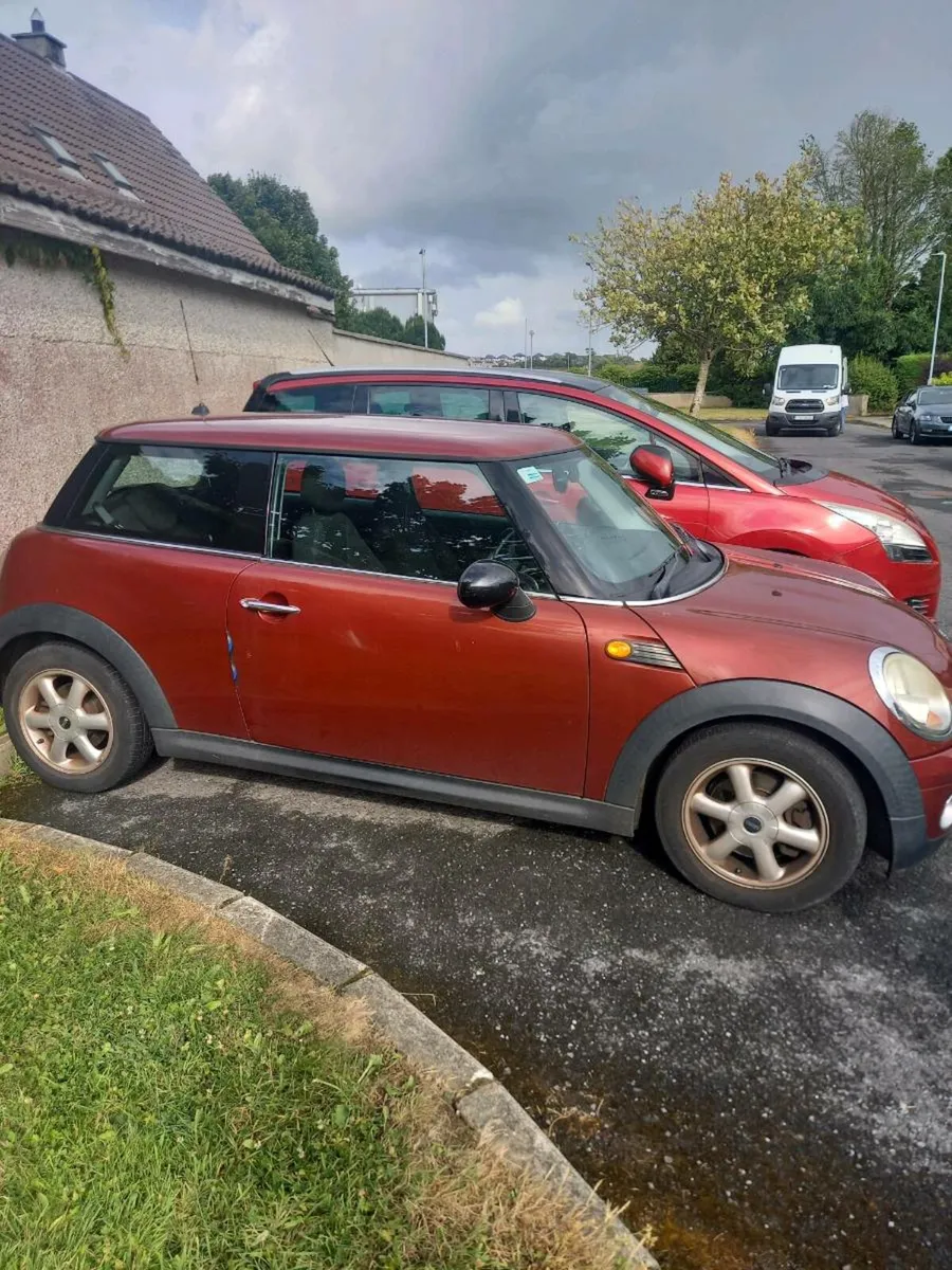 Car - Image 2