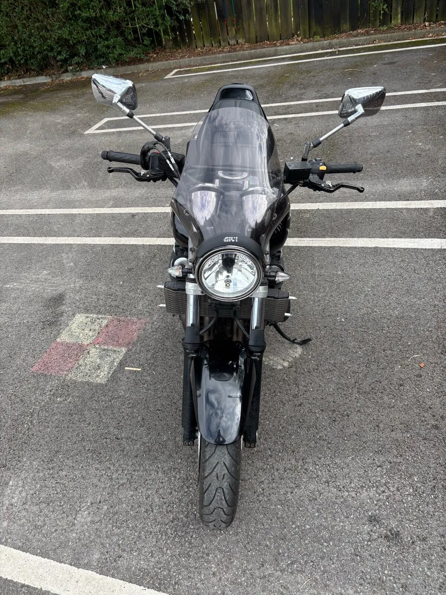 Suzuki GSX 1400 - Image 3