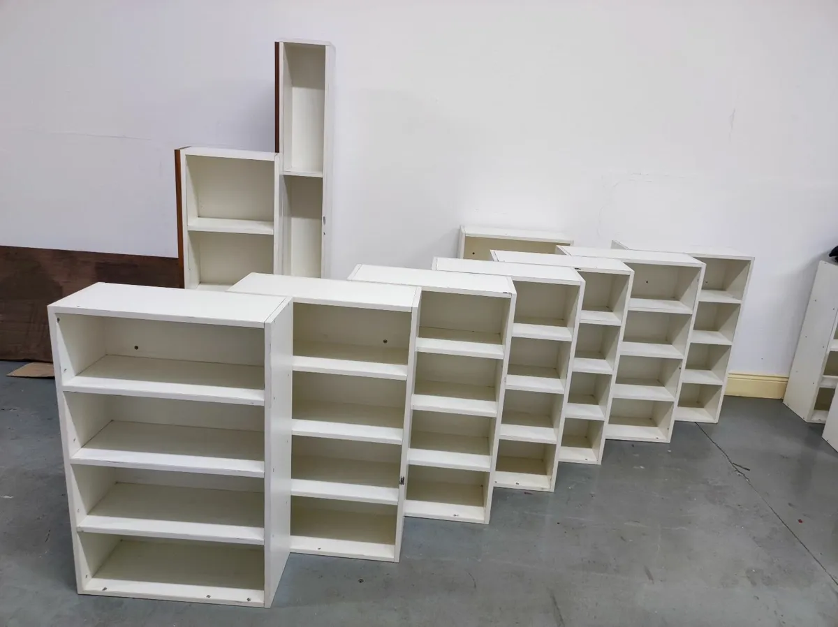 Pharmacy shop fitting - Image 2