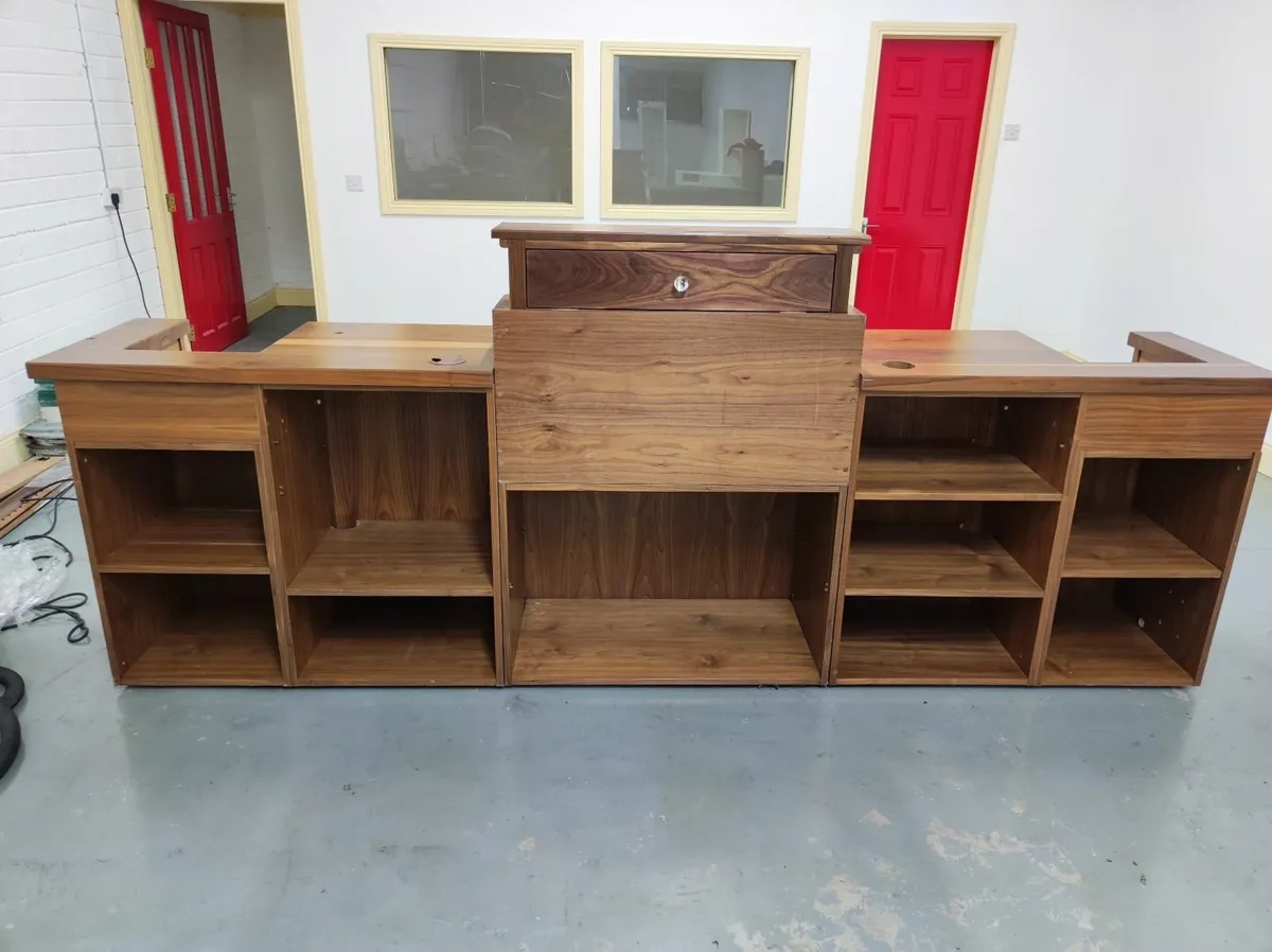 Pharmacy shop fitting - Image 3