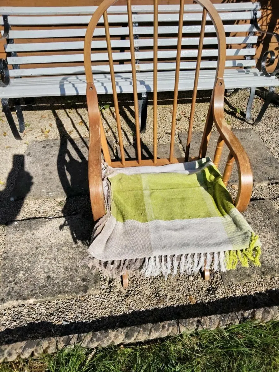 Rocking chair - Image 1