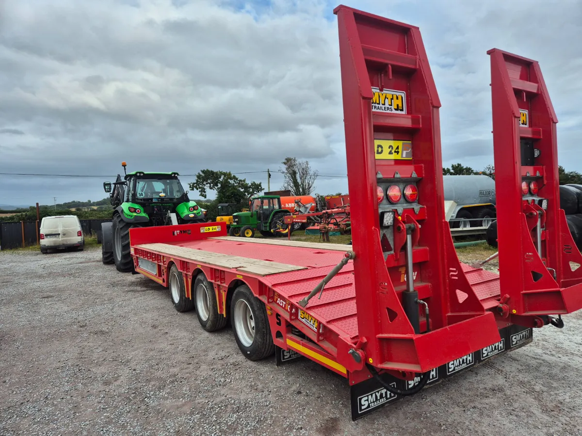 Smith tri axle Low loader - Image 4