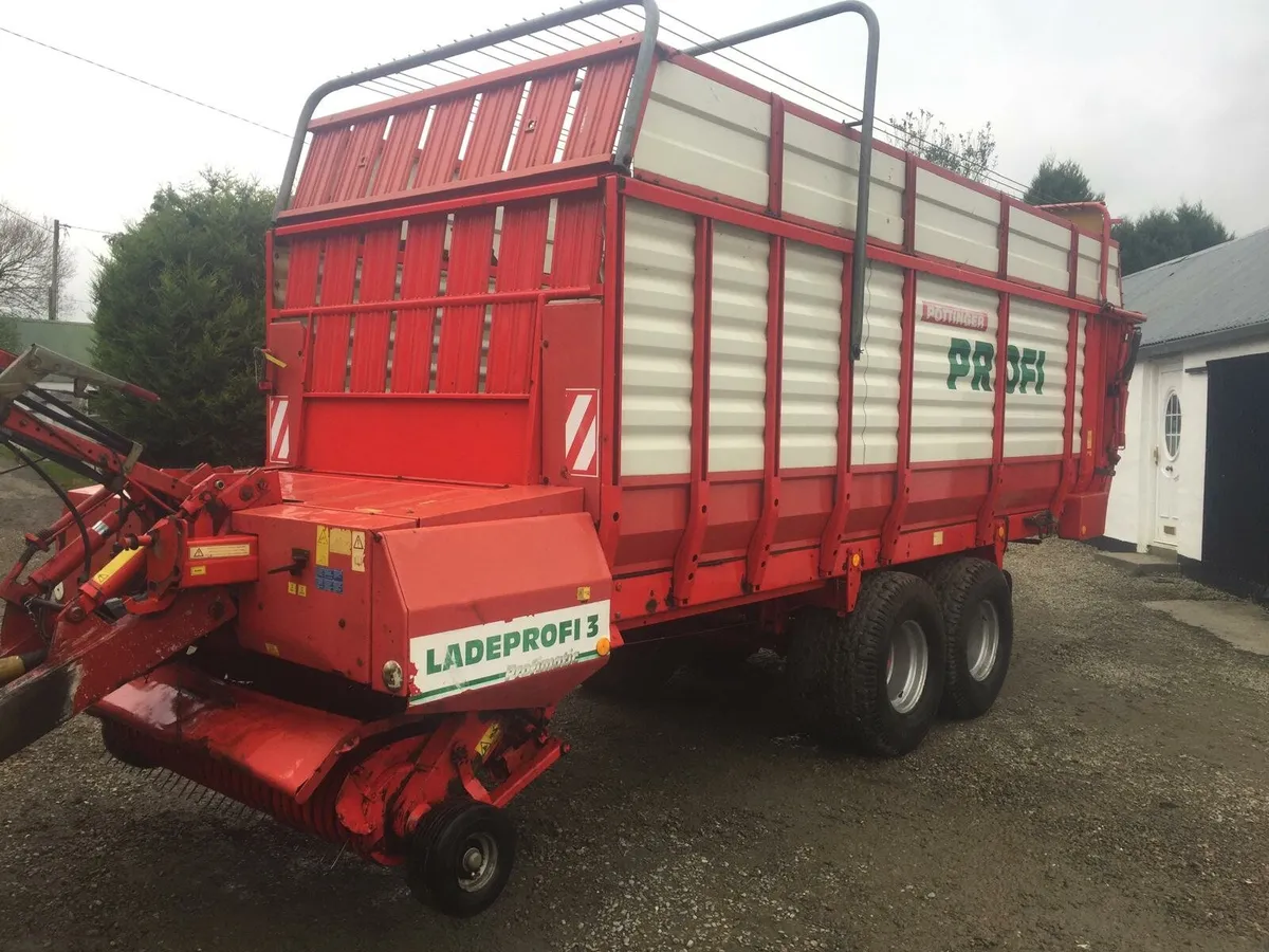 Silage wagon