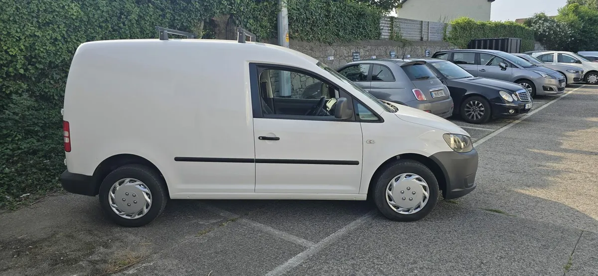 Volkswagen Caddy 2014 - Image 1