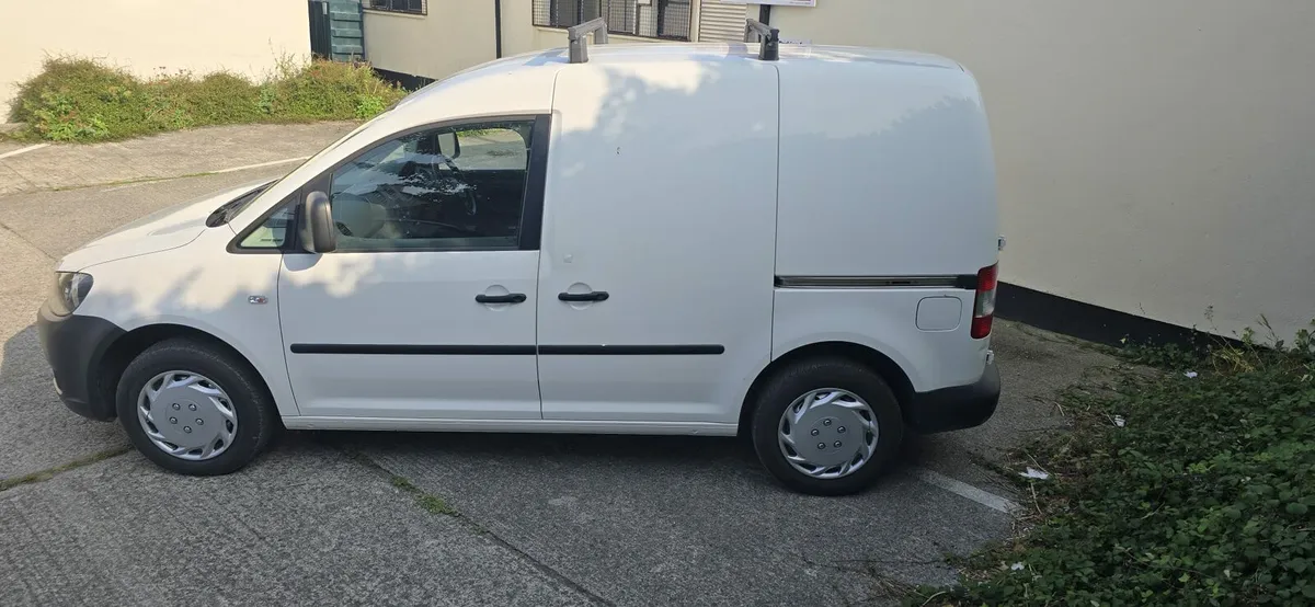 Volkswagen Caddy 2014 - Image 4