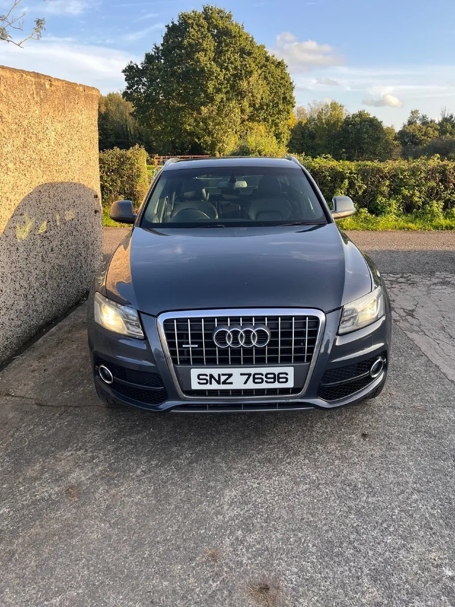 Audi Q5 2009 - Image 1
