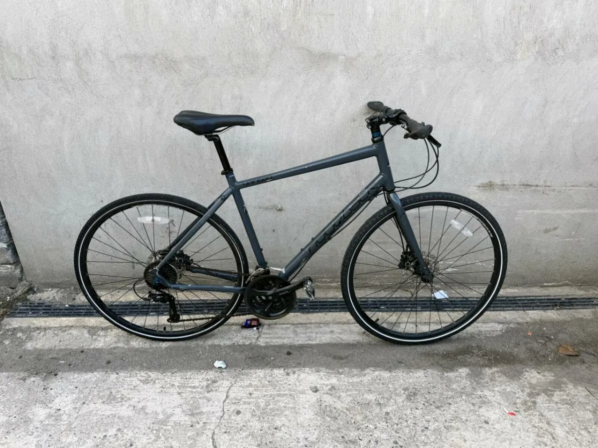 Ridgeback Hybrid Bike - Image 1