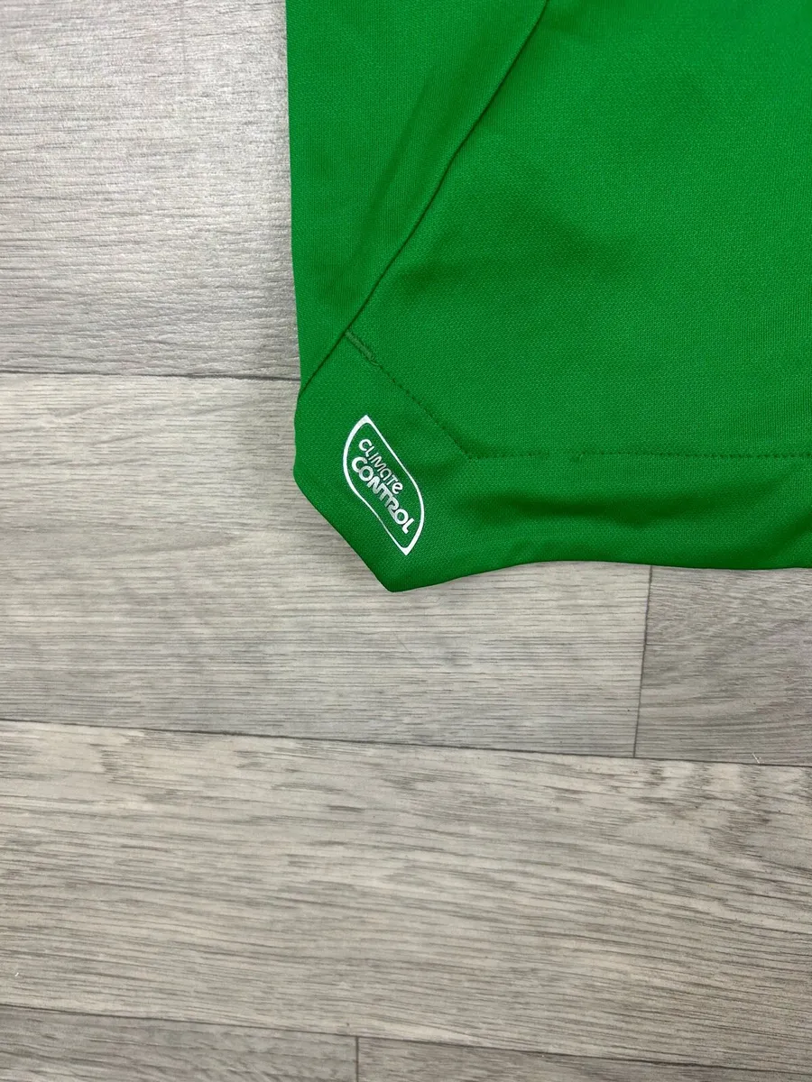 Vintage 2008 Northern Ireland Player Issue Jersey - Image 3